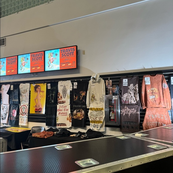 Travis Scott Utopia Merch - Picture 6 of 6